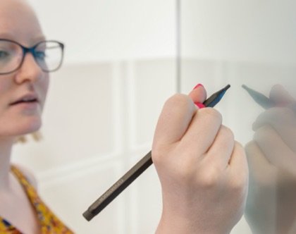 Interactive Displays/IMPACT/infinity_whiteboarding_thumb